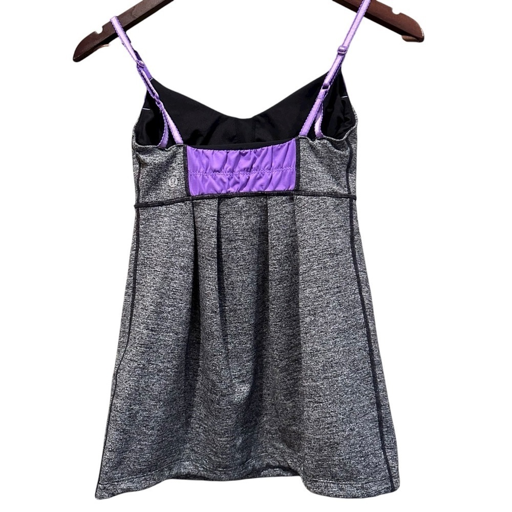 Lululemon Yogi Dance Tank Adjustable Straps Gray Purple Women's Size 4 - Picture 4 of 7